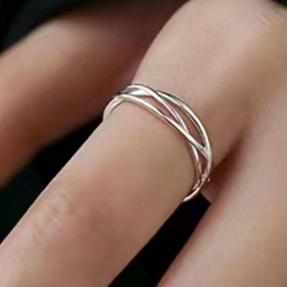 AYG Sterling 925 Silver Adjustable Ring - Picture 1 of 8